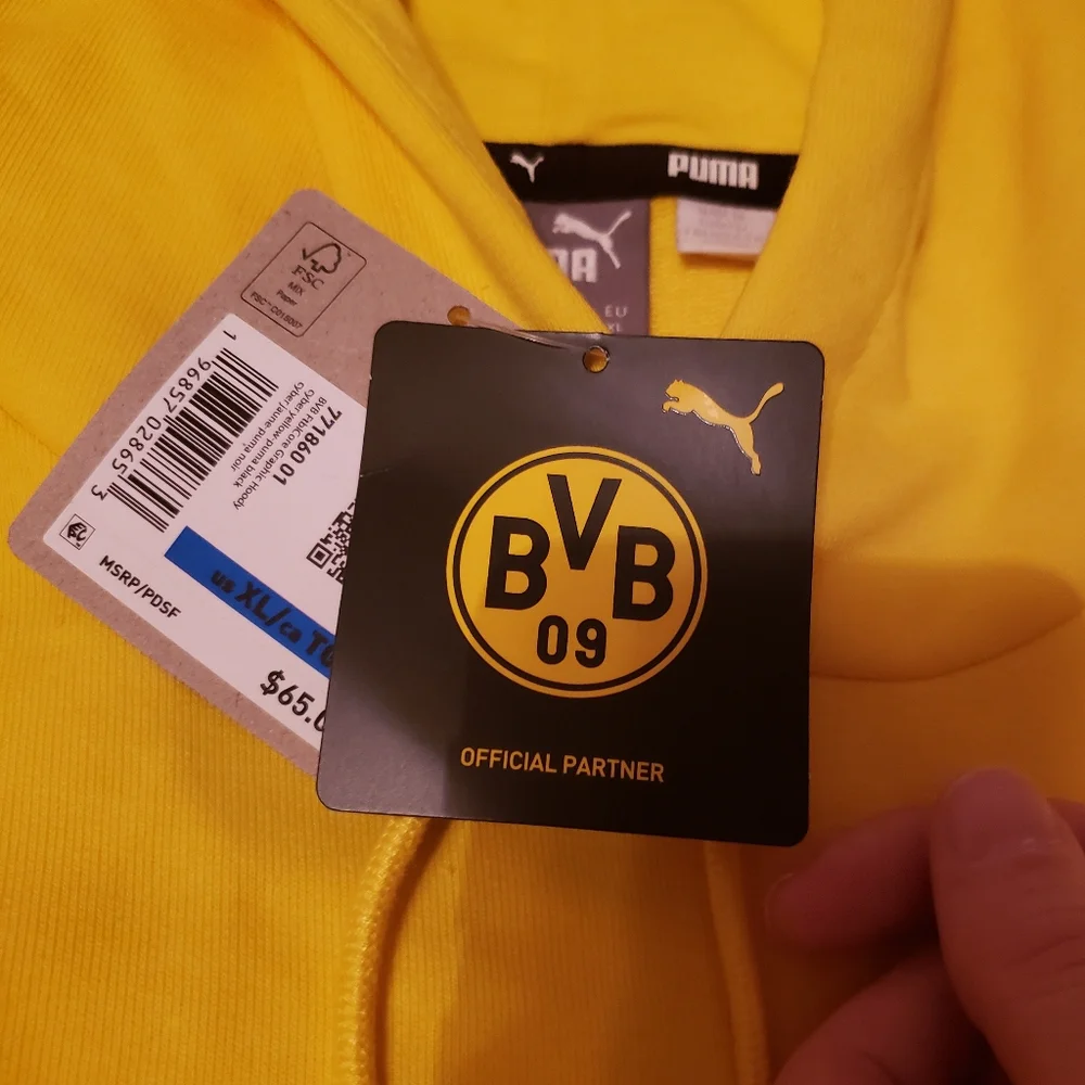 ⚽️ Borussia Dortmund Hoodie ⚽️ - Picture 4 of 9